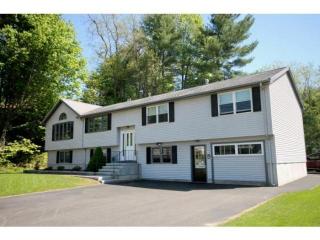 3 Michelle Dr, Nashua, NH 03062-1848