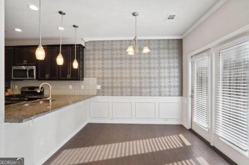 7021 Kingswood Run Dr, Atlanta GA  30340-1865 exterior