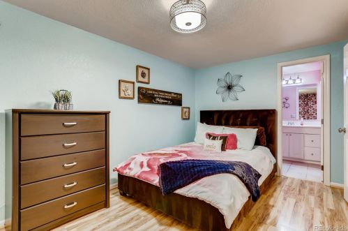 18798 Belleview Pl, Aurora CO 80015-4877 exterior