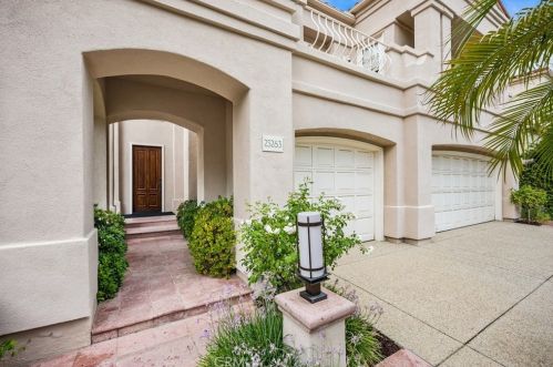 23263 Park Corniche, Calabasas, CA 91302-2821