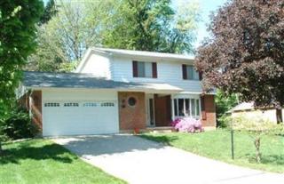 855 Cascade Dr, Dayton, OH 45431-2938
