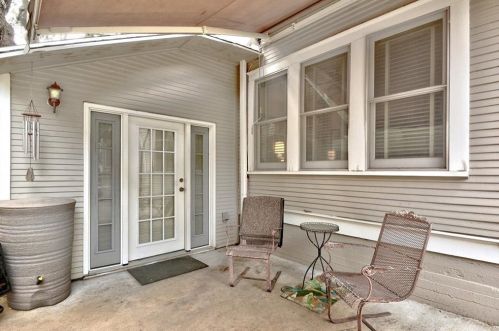 1503 Alta Vis Ave, Austin TX  78704-5228 exterior