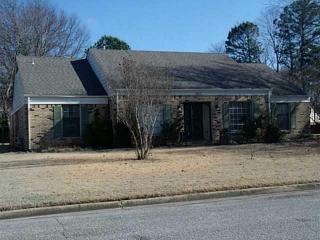 2572 Glenlivet Dr, Memphis, TN 38119-7748