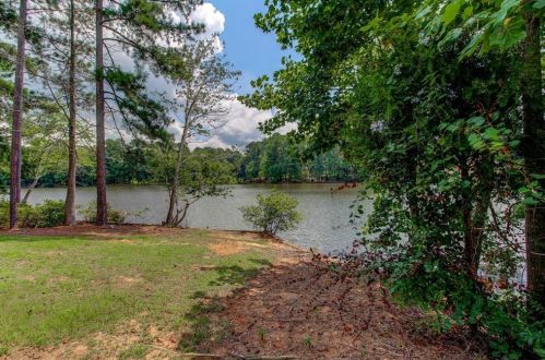 2744 Pitlochry St, Conyers GA  30094-6855 exterior