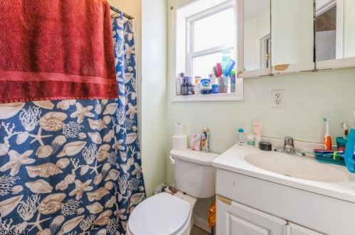 102 16th St, Paterson NJ 07524-2009 exterior