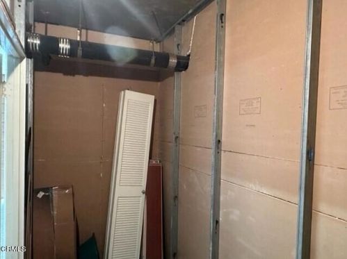 222 Monterey Rd, Glendale CA 91206-2052 exterior