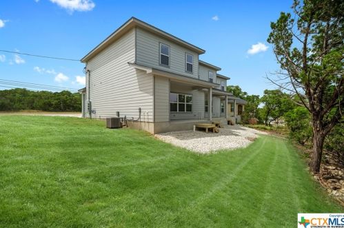 2820 Puter Creek Rd, Spring Branch TX  78070 exterior