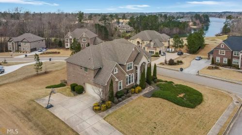 2200 Mcmillan Pt, Hampton, GA 30228-6098