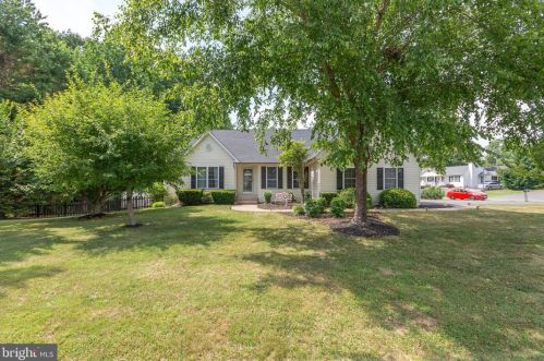10500 Crestfield Ln, Spotsylvania, VA 22553-1865