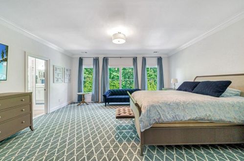 5380 High Point Mnr, Atlanta GA  30342-2000 exterior