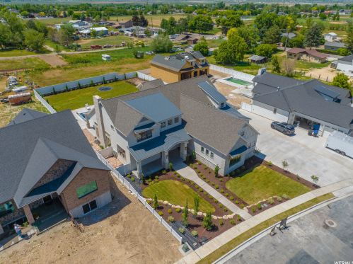 656 750, Woodland Hills UT 84653-5653 exterior