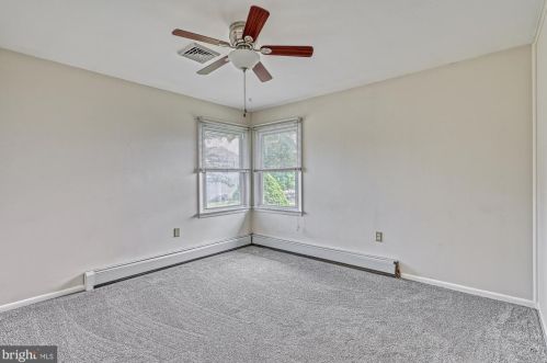 135 Red Mill Rd, Etters PA  17319-9329 exterior