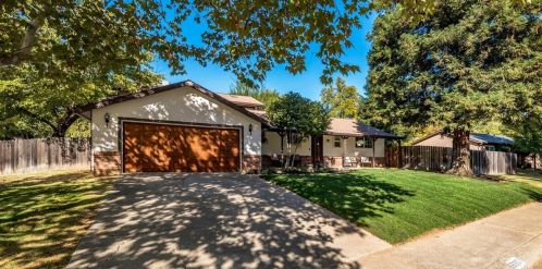 8801 Piedra Way, Fair Oaks, CA 95628-3911