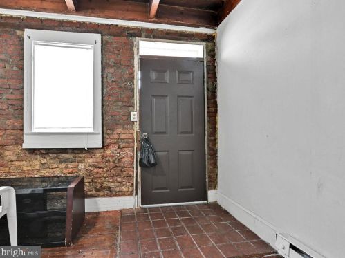 115 Old Dorwart St, Lancaster, PA 17603-3602