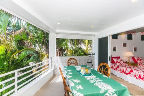 1205 Ikena Cir, Honolulu HI  96821-2561 exterior