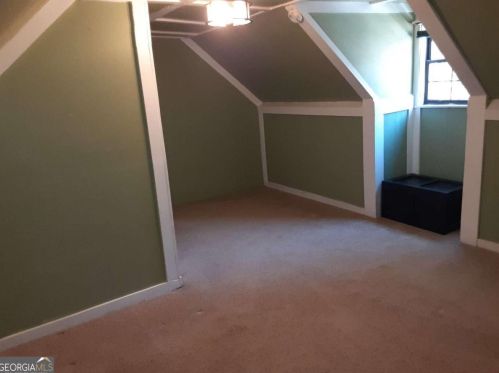 90 Cumberland Dr, Rex GA 30273-1800 exterior