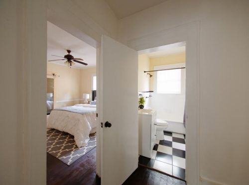 944 Burns Dr, Atlanta GA  30310-4632 exterior