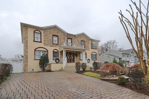 1132 Jefferson Ave, Scotch Plains, NJ 07076-2308