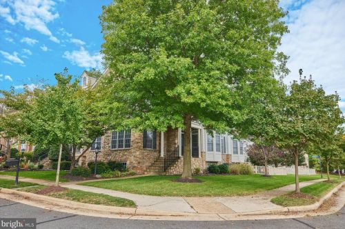 43604 Canal Ford Ter, Leesburg, VA 20176-8258