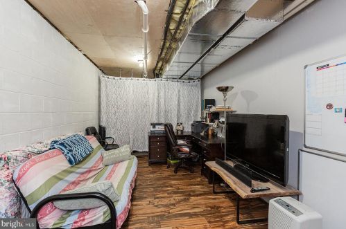 673 Royal Vw Dr, Lancaster PA  17601-2873 exterior