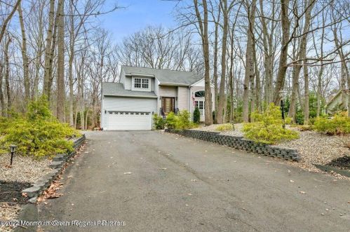 502 Cobain Rd, Jackson Twp, NJ 08527-4839