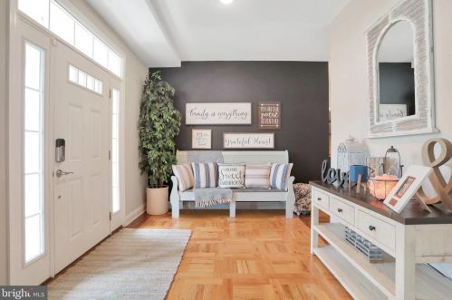 463 Deerfield Village Dr, Shepherdstown WV  25443 exterior