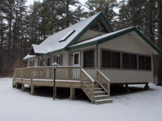 39 York Ln, Freedom, NH 03836-4663
