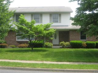 3878 Southland Dr, Bethlehem, PA 18017-9050