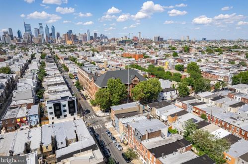 1611 17th St, Philadelphia PA  19145-1524 exterior