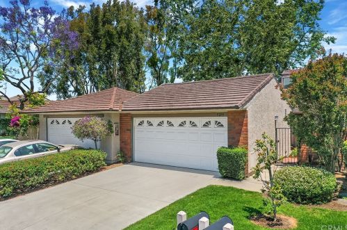 5215 Thorn Tree Ln, Irvine CA  92612-2346 exterior