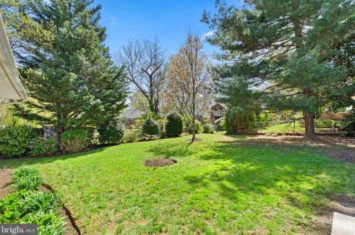 2202 Dennis Ave, Silver Spring MD  20902-4147 exterior