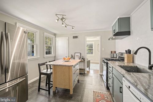 10112 Grant Ave, Silver Spring MD  20910-1047 exterior