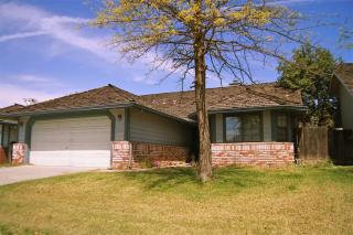 2729 River Creek Dr, Modesto, CA 95351-6807
