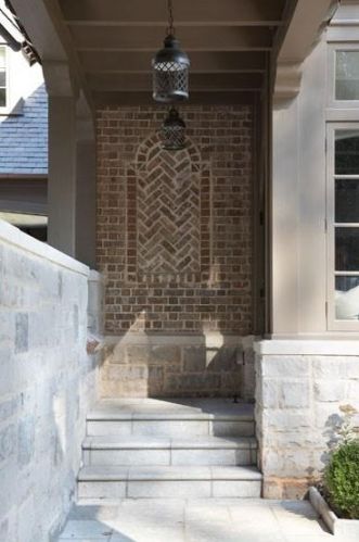 4262 Brookhaven Dr, Atlanta GA  30319-3010 exterior