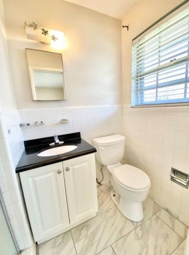 4909 Katherine Dr, Fort Worth TX  exterior