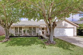 2730 Mesquite Dr, Sugar Land TX  77479-1623 exterior