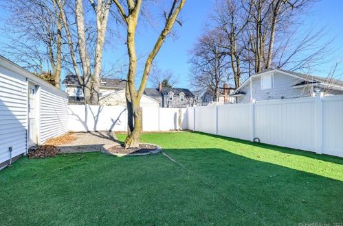 3 Delaware Ave, Norwalk CT  06851-2702 exterior