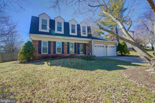 1900 Autumn Ridge Cir, Silver Spring MD 20906-5826 exterior