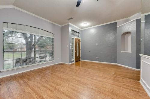 4513 Buffalo Bend Pl, Fort Worth TX  76137-6158 exterior