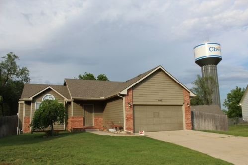 440 Meadows Ct, Cheney, KS 67025-7600