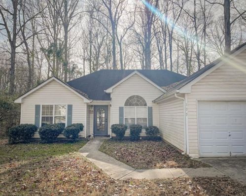 135 Aberdeen Ct, Jefferson, GA 30549-7225