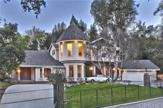 16144 High Valley Pl, Van Nuys, CA 91436-3322