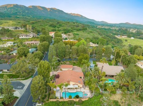 5302 Mountain Springs Ranch Rd, La Verne, CA 91750-1028