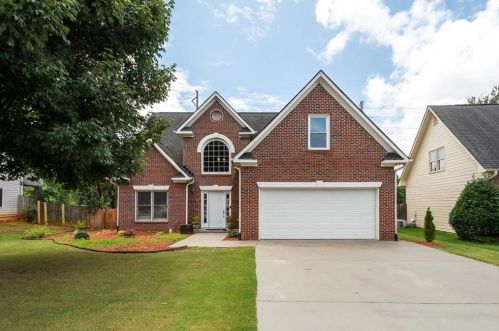 3450 Maple Terrace Dr, Suwanee, GA 30024-2487