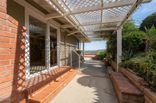 5292 Rural Ridge Cir, Anaheim CA  92807-4647 exterior