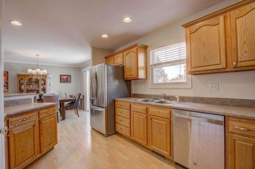 39 Autumn Dr, Miami OH 45056-8757 exterior