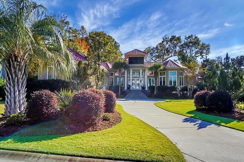 2389 Darts Cove Way, Mount Pleasant, SC 29466-8122