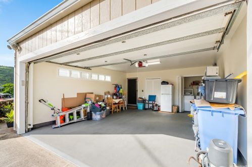 1714 Elua St, Honolulu HI  96819-3646 exterior