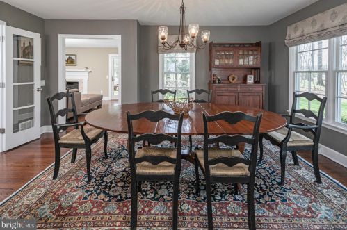 23 Honeybrook Dr, Princeton NJ  08540-7408 exterior