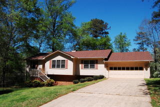 1030 Castle Ct, Watkinsville, GA 30677-2181